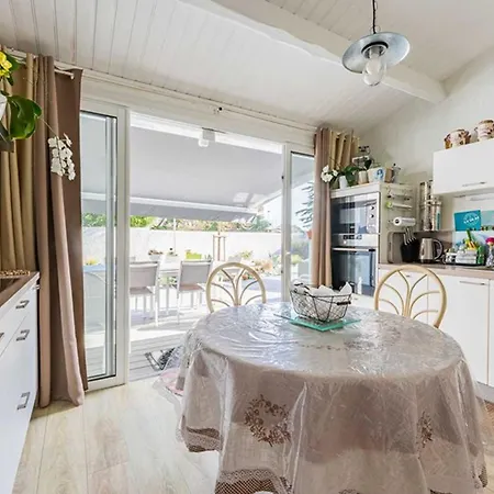 Charmante Maison Proche - 6 Pers. - Fr-1-835-41 Le Bois-Plage-en-Ré